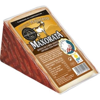 Queso canario de cabra semicurado untado con pimentón DOP Majorero cuña 225 g elaborado con leche pasteurizada -