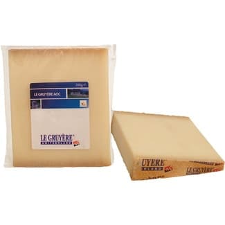 Queso suizo de vaca elaborado con leche cruda DOP Gruyére pieza 200 g maduración mínima 6 meses -