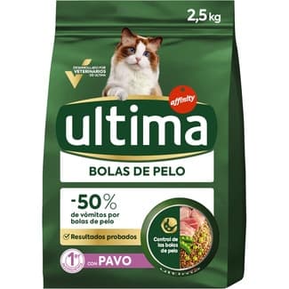 Bolas de Pelo pienso para gatos adultos con pavo bolsa 2,5 kg -